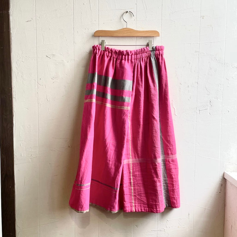 【古着】玉木新雌 / tamaki niime オンリーワン powan スカート ピンク 未使用タグ付き　