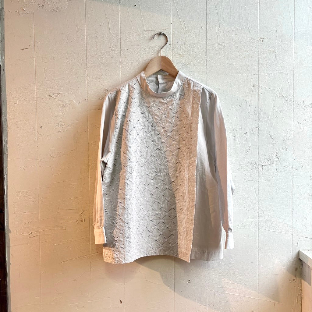 【古着】中川政七商店 刺繍のかさねブラウス 矢来花飾