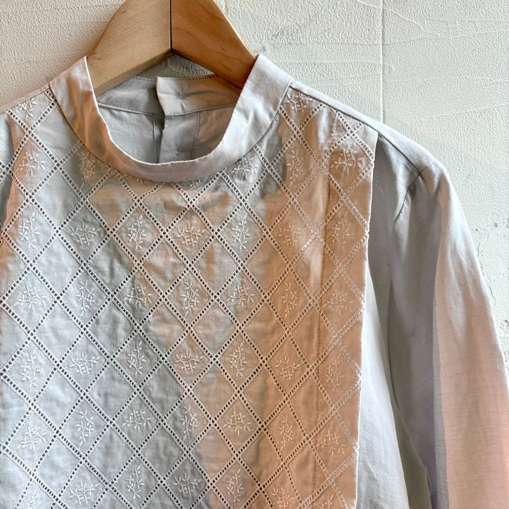 古着】中川政七商店 刺繍のかさねブラウス 矢来花飾 長袖 丸首 大人