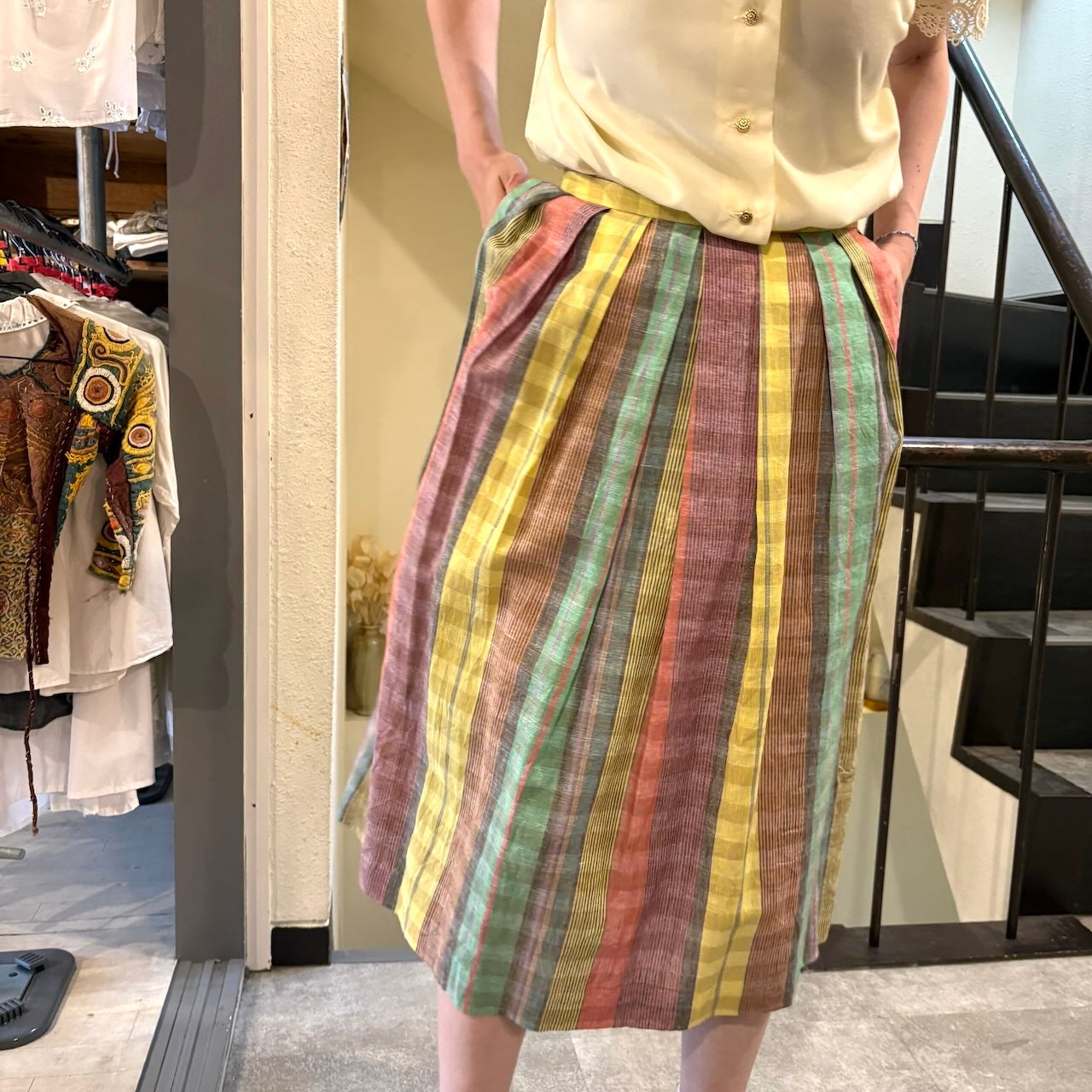 【古着】ジョーンズニューヨーク レインボーストライプスカート