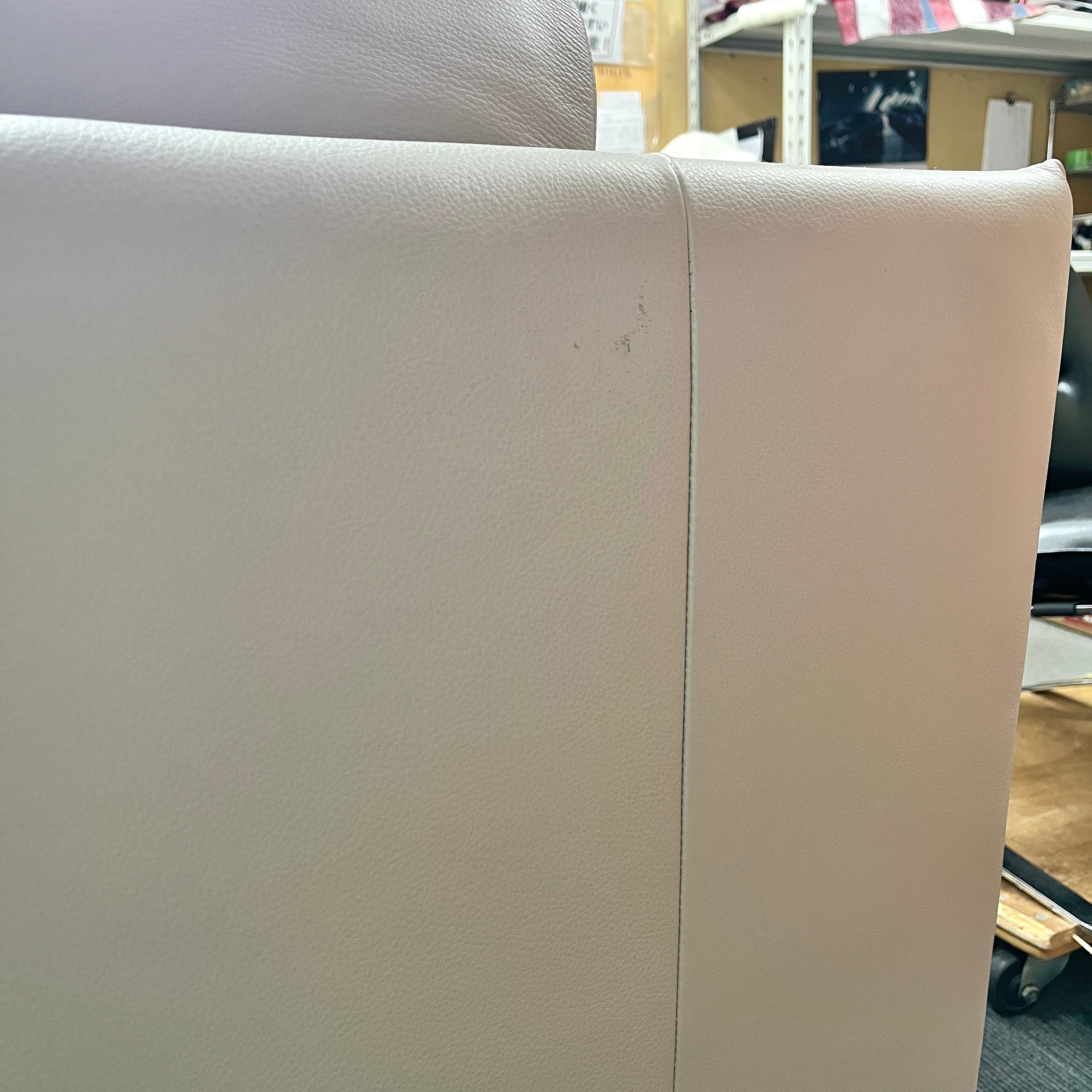 定価45万円 高級 ROLF BENZ ロルフベンツ 本革 一人掛けソファー 定価45万円 高級 ROLF BENZ ロルフベンツ 本革 一人掛けソファー