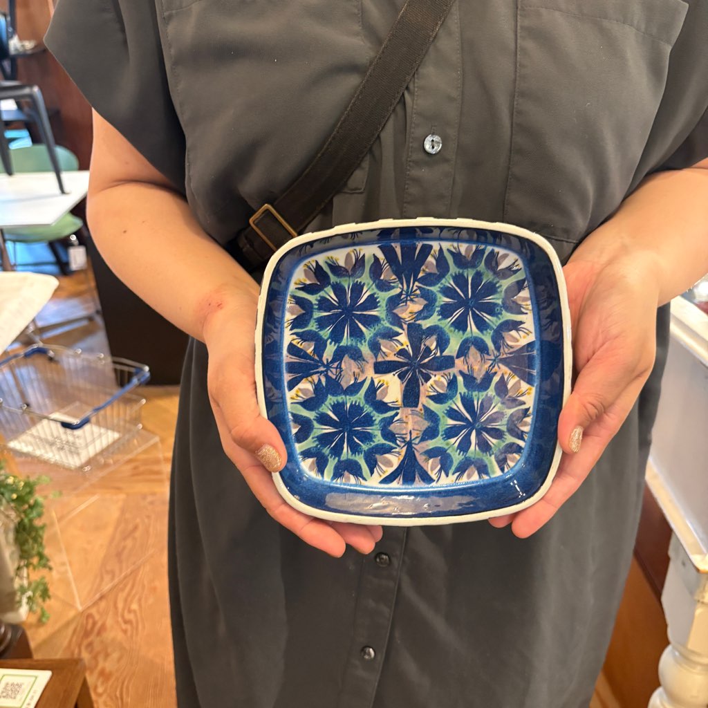 ロイヤルコペンハーゲン / Royal Copenhagen 26 テネラ 角皿 花 青 ヴィンテージ