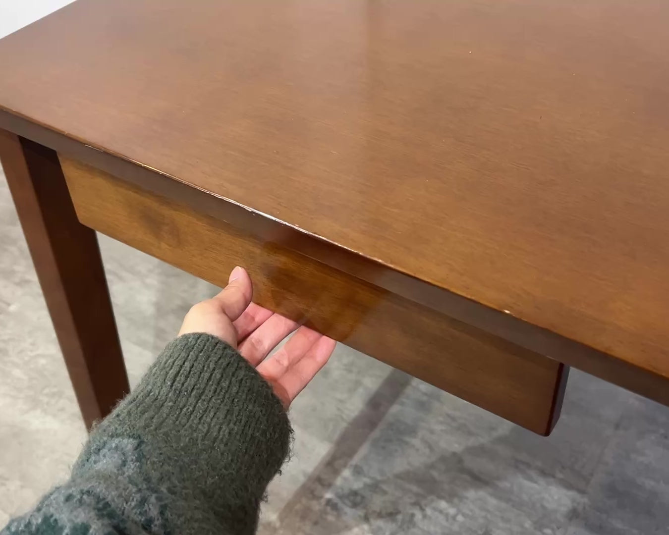 カリモク60 デスク シンプル 日本 ミッドセンチュリー 大人 木製