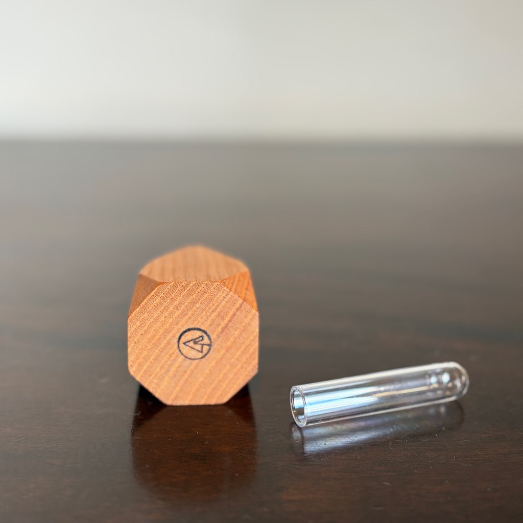 【法人・大量注文対応】SDGsノベルティに選ばれる一輪挿し・花瓶｜リバイブモブラープロジェクト - Restyle