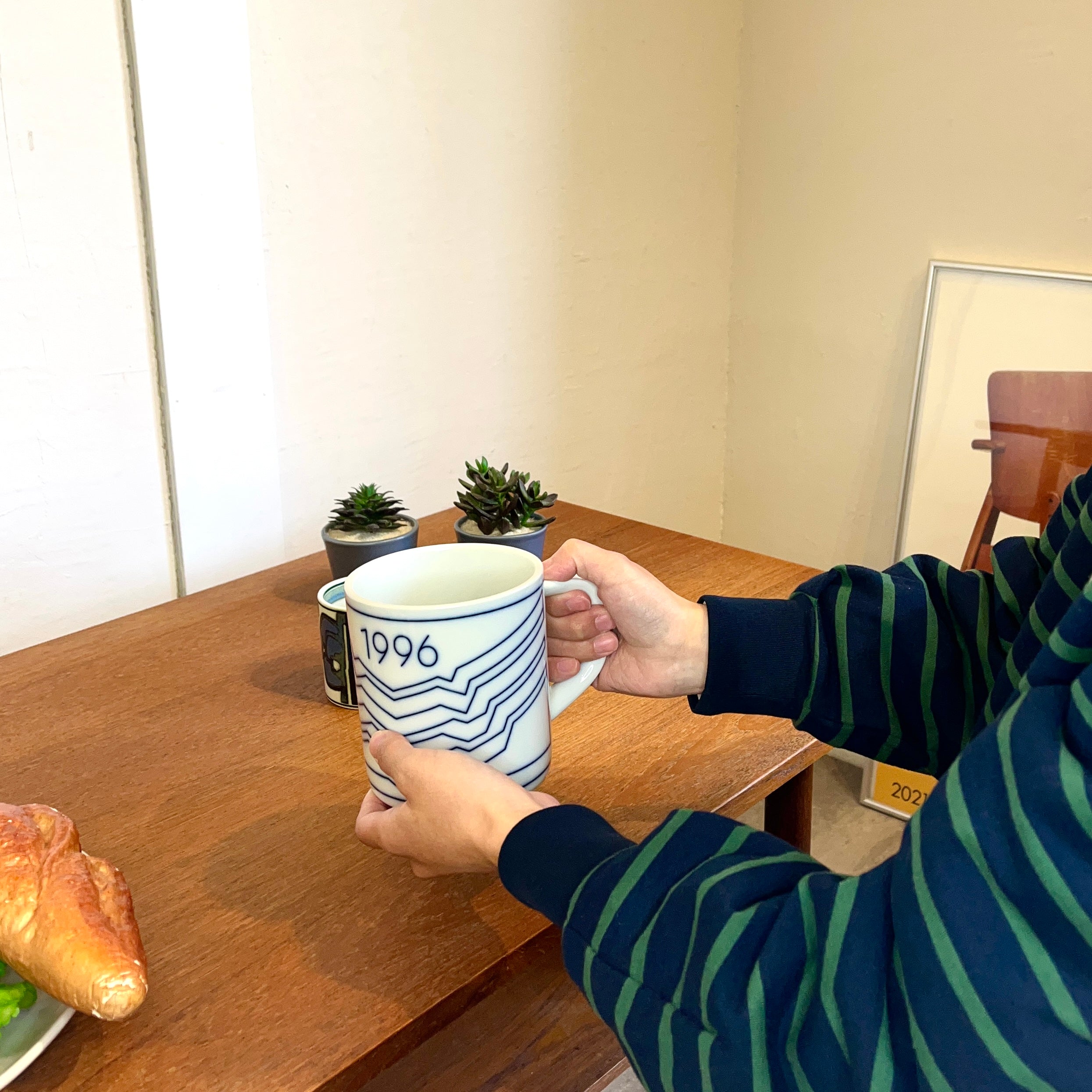 ロイヤルコペンハーゲン / ROYAL COPENHAGEN 1970年 イヤーマグ / Year Mag 【Lサイズ】 ヴィンテージ マグカップ