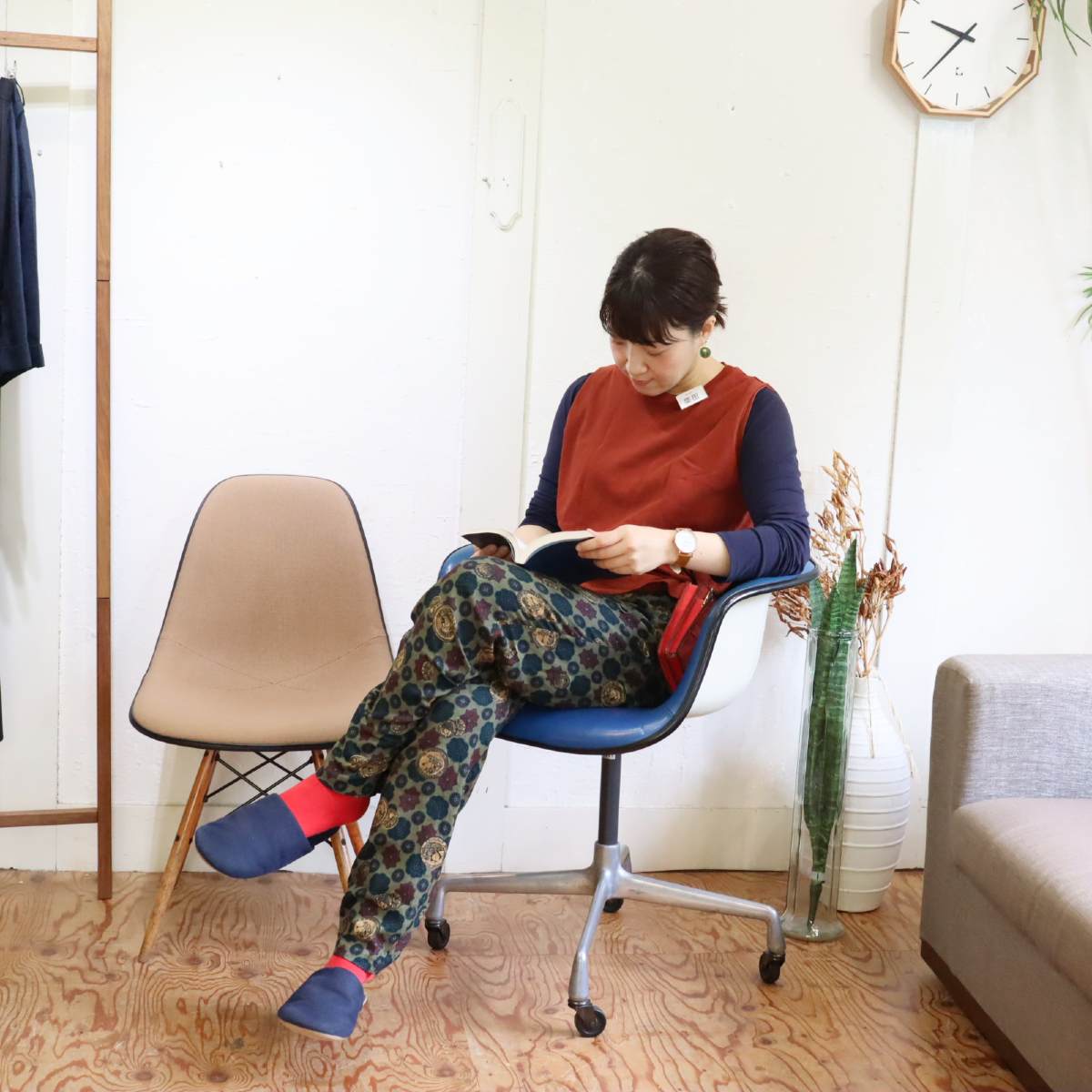 ハーマンミラー / Herman Miller アームシェルチェア セグメンテッドベース チャールズ＆レイ・イームズ  FRP キャスター付き ヴィンテージ