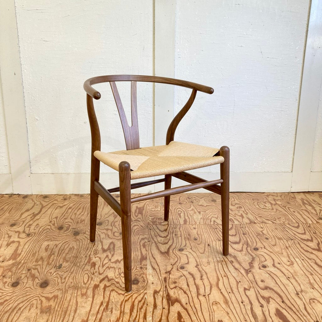 カール・ハンセン＆サン / Carl Hansen ＆ Søn Yチェア CH24 ハンス J. ウェグナー ウォールナット 【2】 中古 展示品