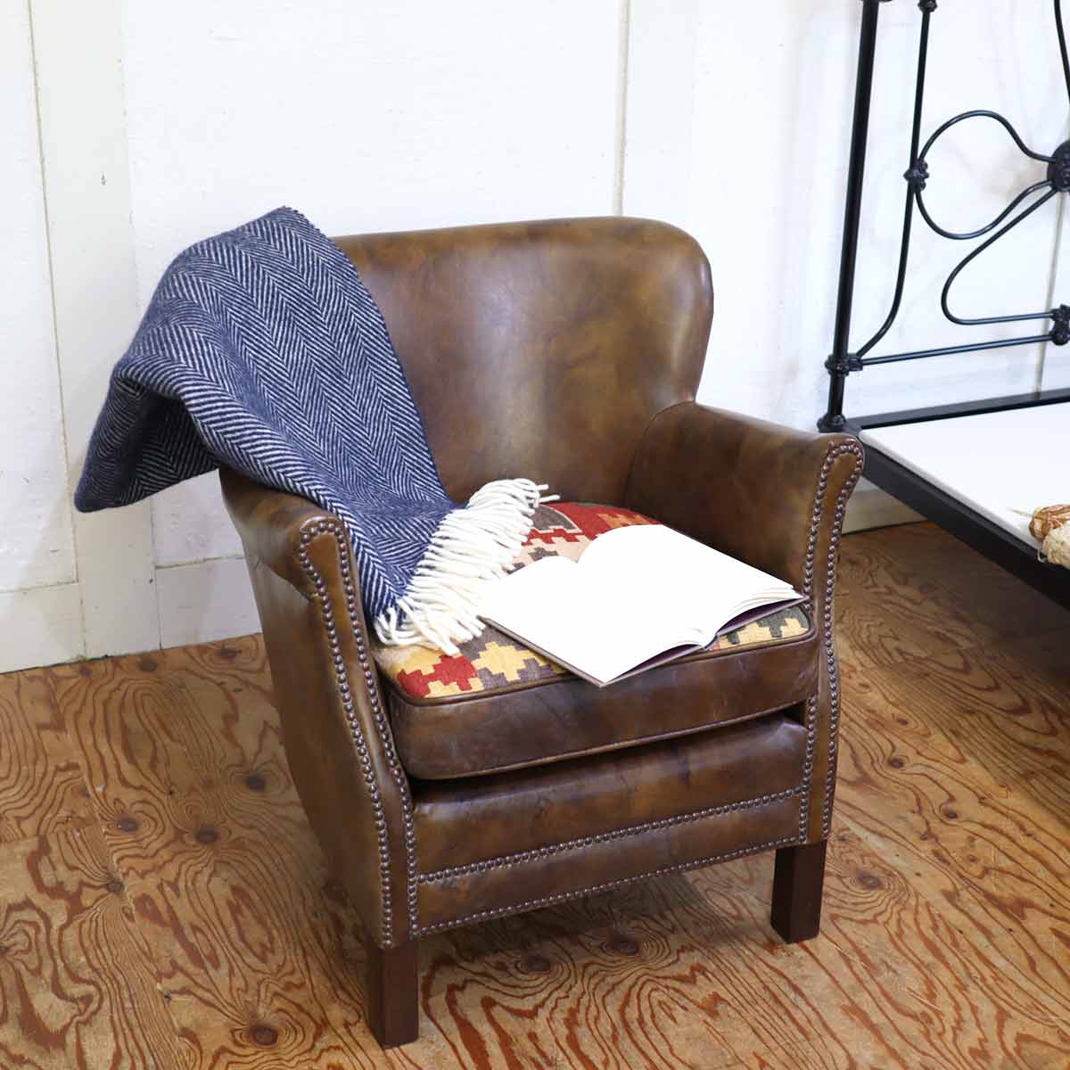 HALO PROFESSOR ARM CHAIR / ハロ プロフェッサーアームチェア