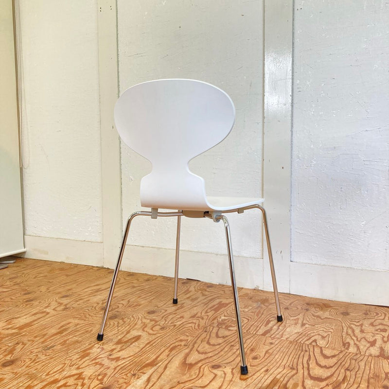 フリッツハンセン / FRITZ HANSEN アントチェア / antchair 【1】 ホワイト アルネ・ヤコブセン 中古