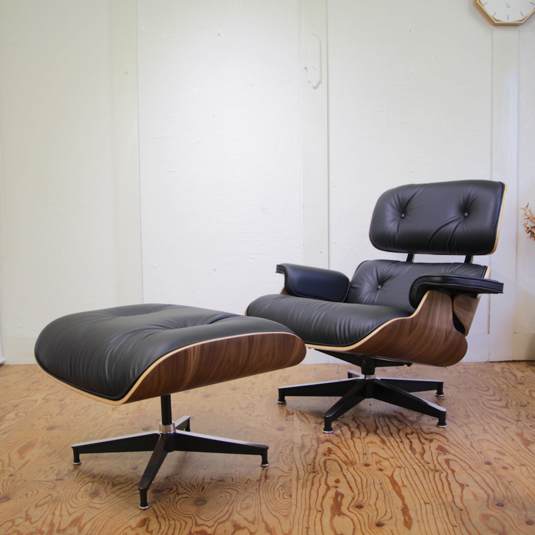 ハーマンミラー Herman Miller イームズ ラウンジチェア&オットマン