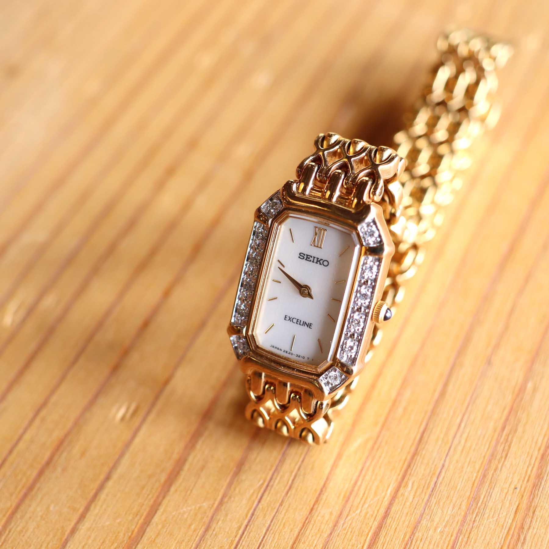 【美品・電池交換済】SEIKO エクセリーヌ アンティーク腕時計 レディース セイコー/SEIKO エクセリーヌ 12Pダイヤ 腕時計 レディース