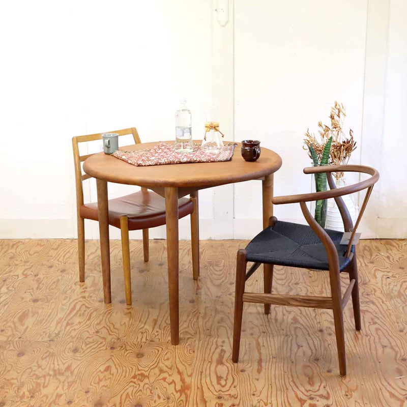 リバイブモブラープロジェクト ソリッドラウンドテーブル ダイニングテーブル  再生家具