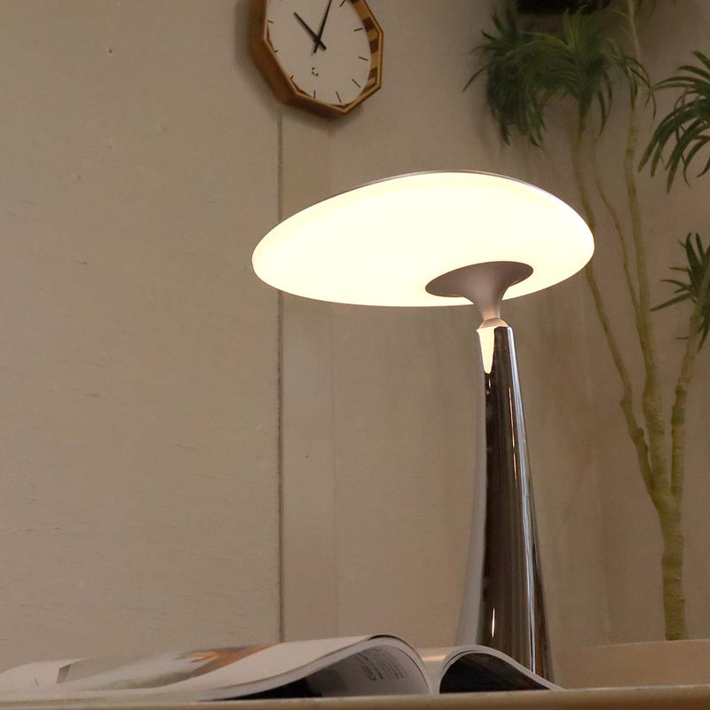 キスデザイン / QisDESIGN コーラルリーフ・テーブルランプ  LED照明 テーブルランプ デスクライト 中古