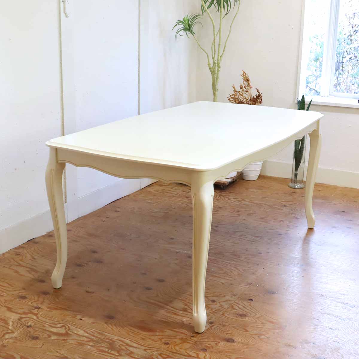 ローラ・アシュレイ / Laura Ashley プロヴァンセル  ダイニングテーブル 姫系ロココ 中古