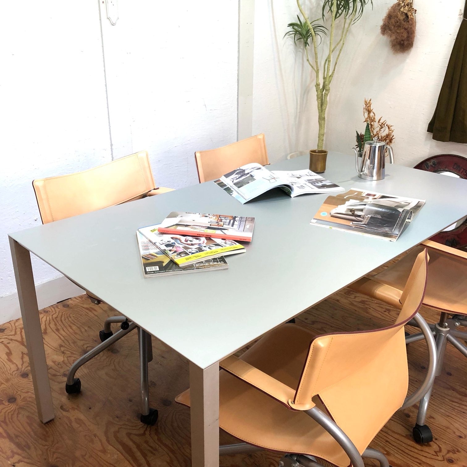 Cassina ixc.（カッシーナ・イクスシー）