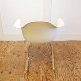ハーマンミラー / Herman Miller イームズ プラスチックシェル アームシェル ロッカーベース 中古