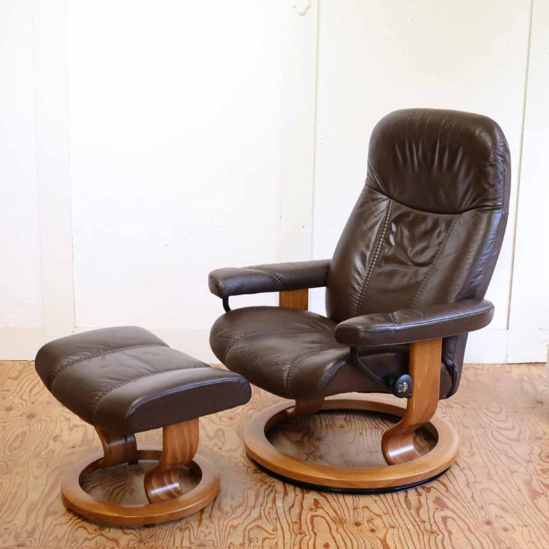 エコーネス / EKORNES コンサルM ストレスレスチェア＆オットマン 本革張り 中古