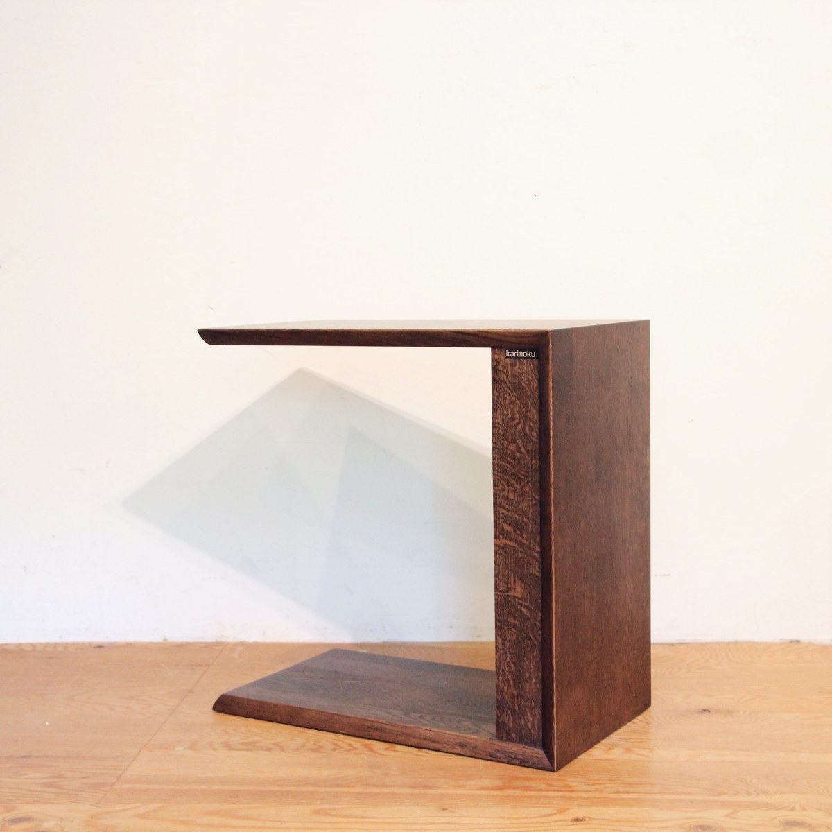 karimoku カリモク サイドテーブル TU1797 サイドテーブル 通販