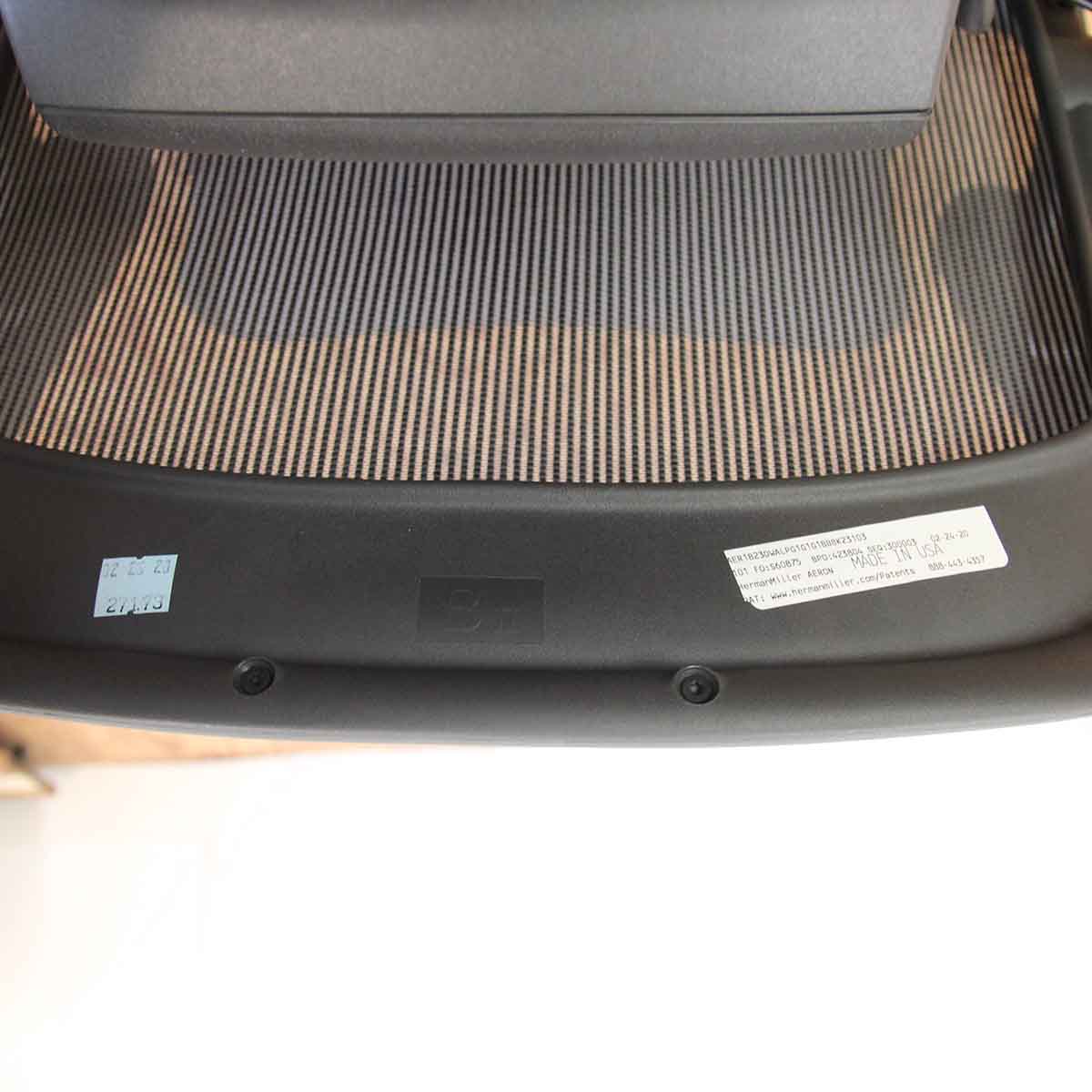 ハーマンミラー / HermanMiller アーロンチェア / Aeron Chairs リマスタード Size B フル装備 中古