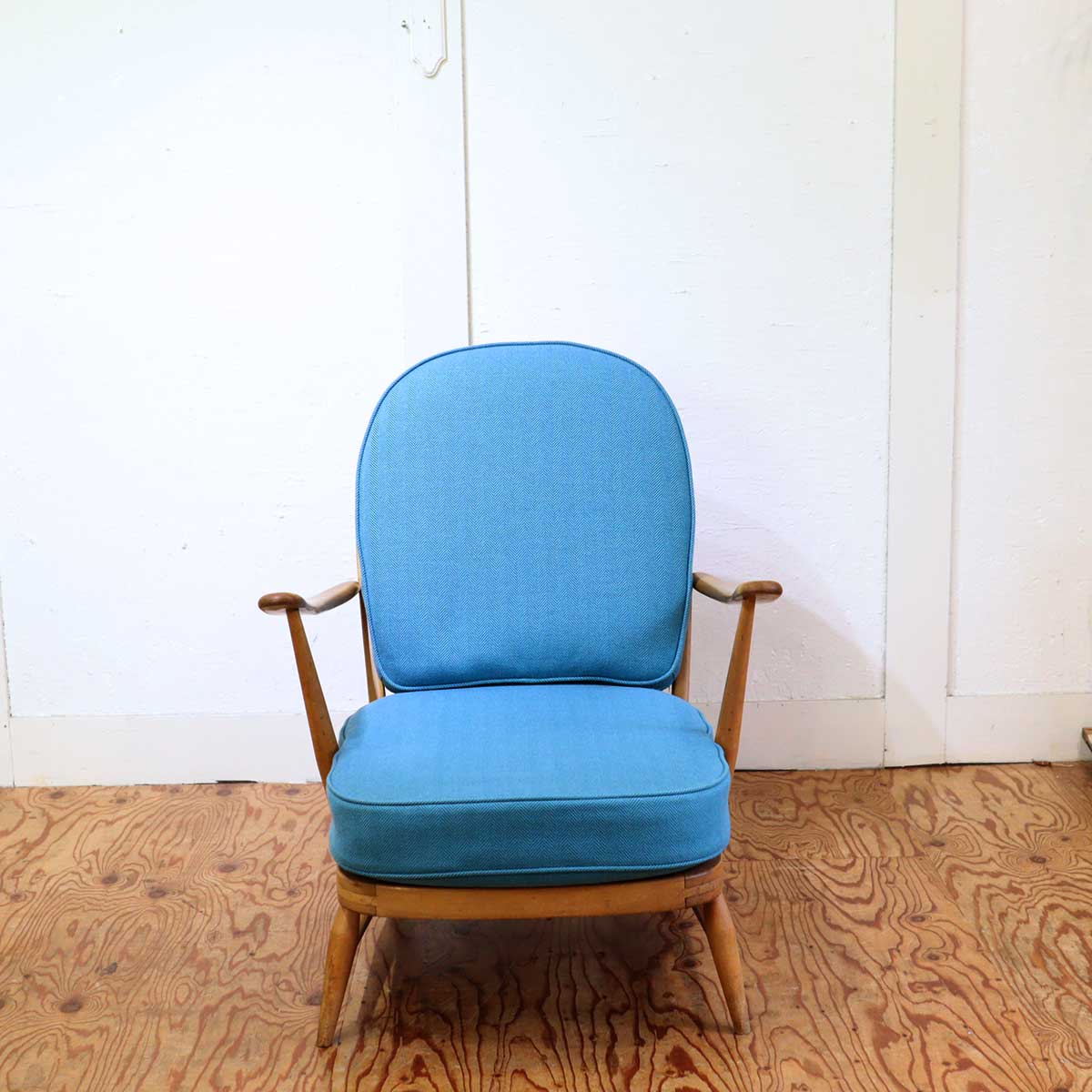 アーコール / ERCOL イージーチェア アームチェア ウィンザーチェア 水色 ヴィンテージ
