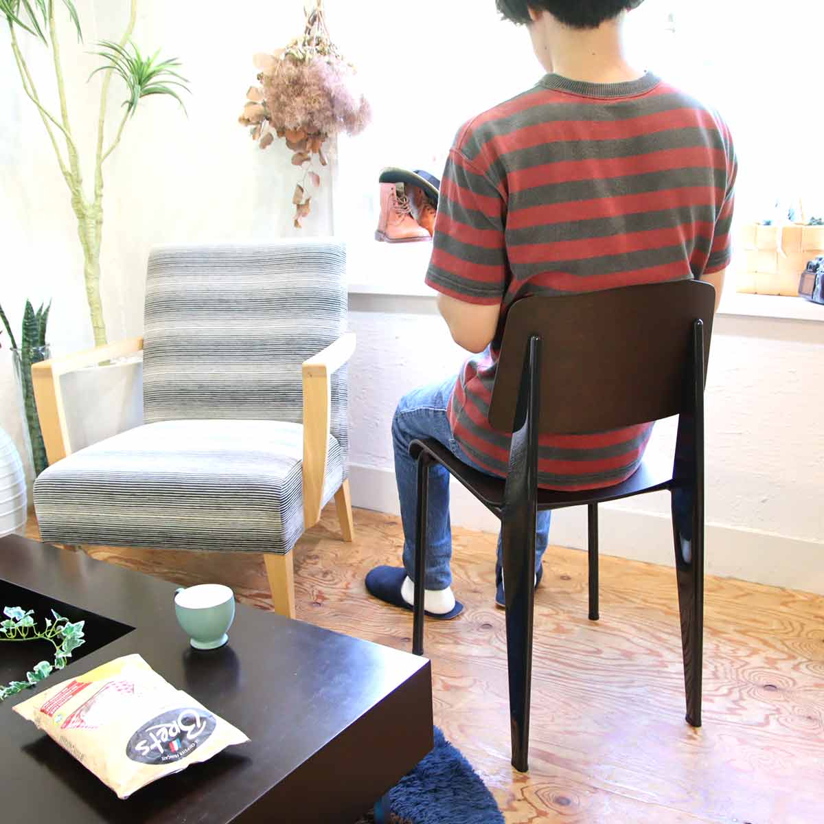 ヴィトラ / Vitra  スタンダード / Standard チェア  ジャン・プルーヴェ ダークオーク  展示品