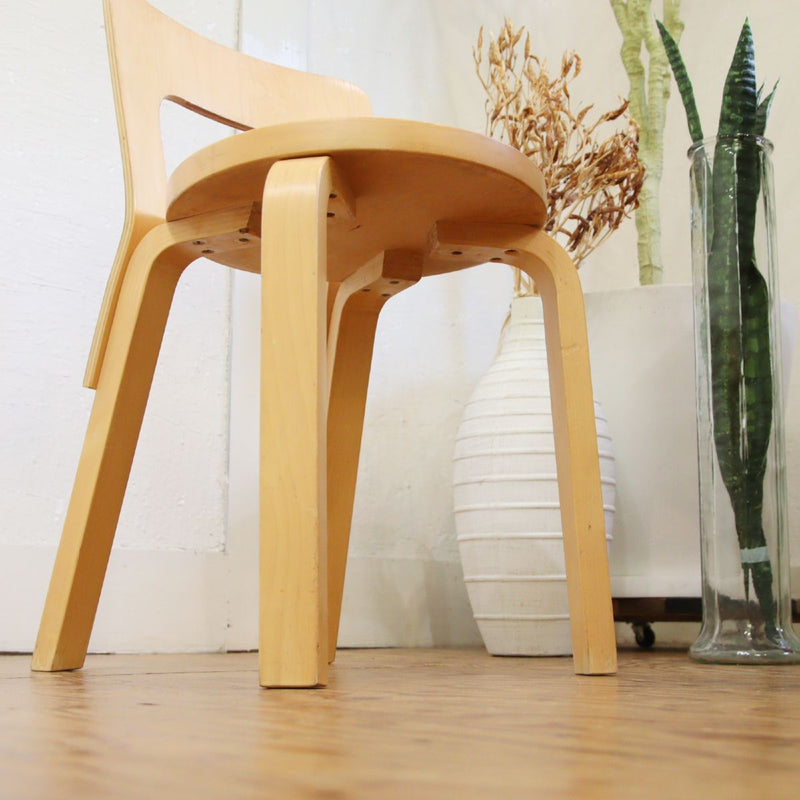 春のコレクション 直接渡し可能 アルテック artek チェア 65natural
