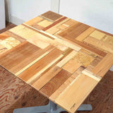 リバイブモブラープロジェクト 不要になった古い家具の木材の細切れから作った一本脚のテーブル スクラップウッドテーブル【1】 SDGs 地球環境にいちばん優しい家具