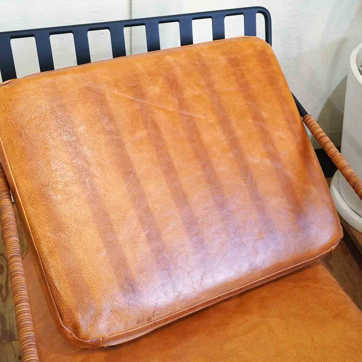杉山製作所  felice ラウンジチェア 無垢鉄 豚革  キャメル FEL1733-SB 展示品
