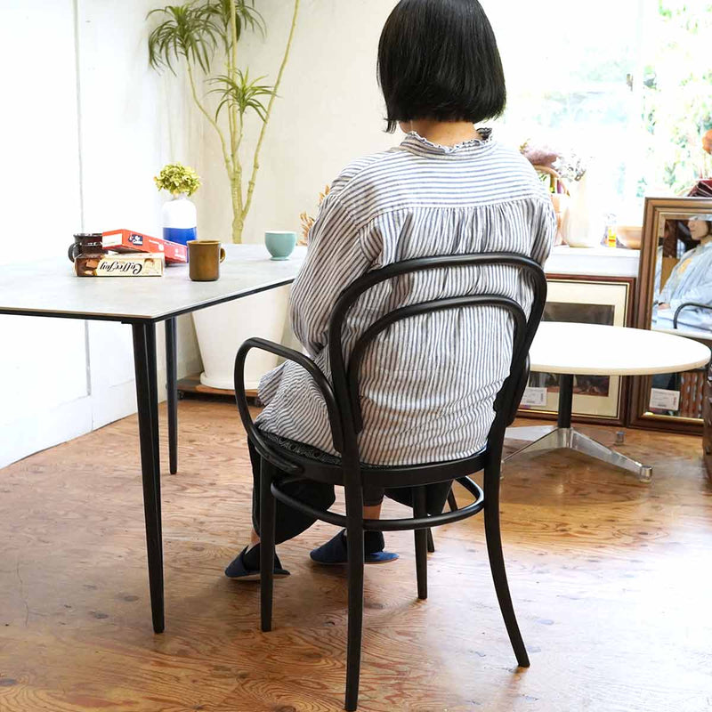 トーネット / THONET 214Fチェア アーム付き 曲木椅子 ベントウッドチェア ミヒャエル・トーネット 中古