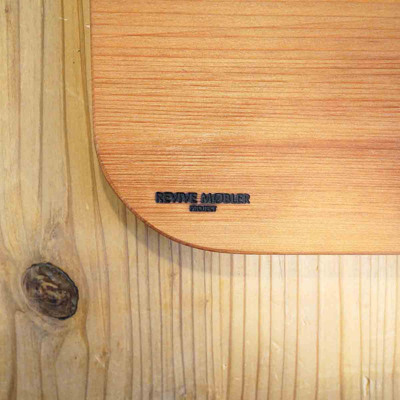 リバイブモブラープロジェクト 不要になった古い家具の木材から作ったカッティングボード ホオノキ SDGs【3】 地球環境にいちばんやさしい雑貨