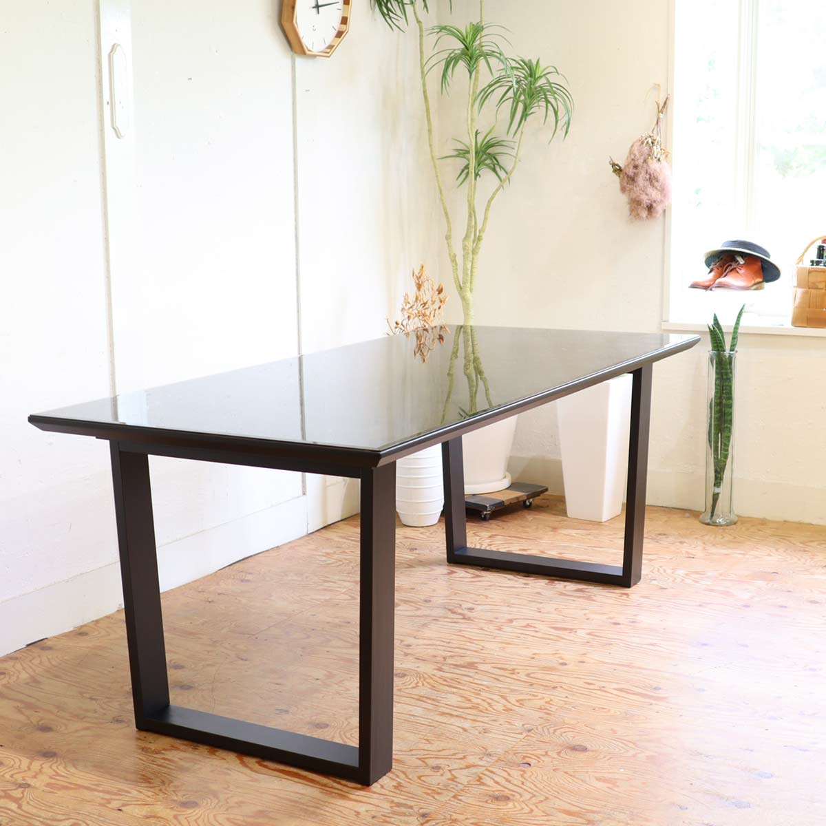 松田家具 IDC大塚家具取扱 GT ダイニングテーブル 2本脚タイプ 松田家具 IDC大塚家具取扱 GT ダイニングテーブル 2本脚タイプ