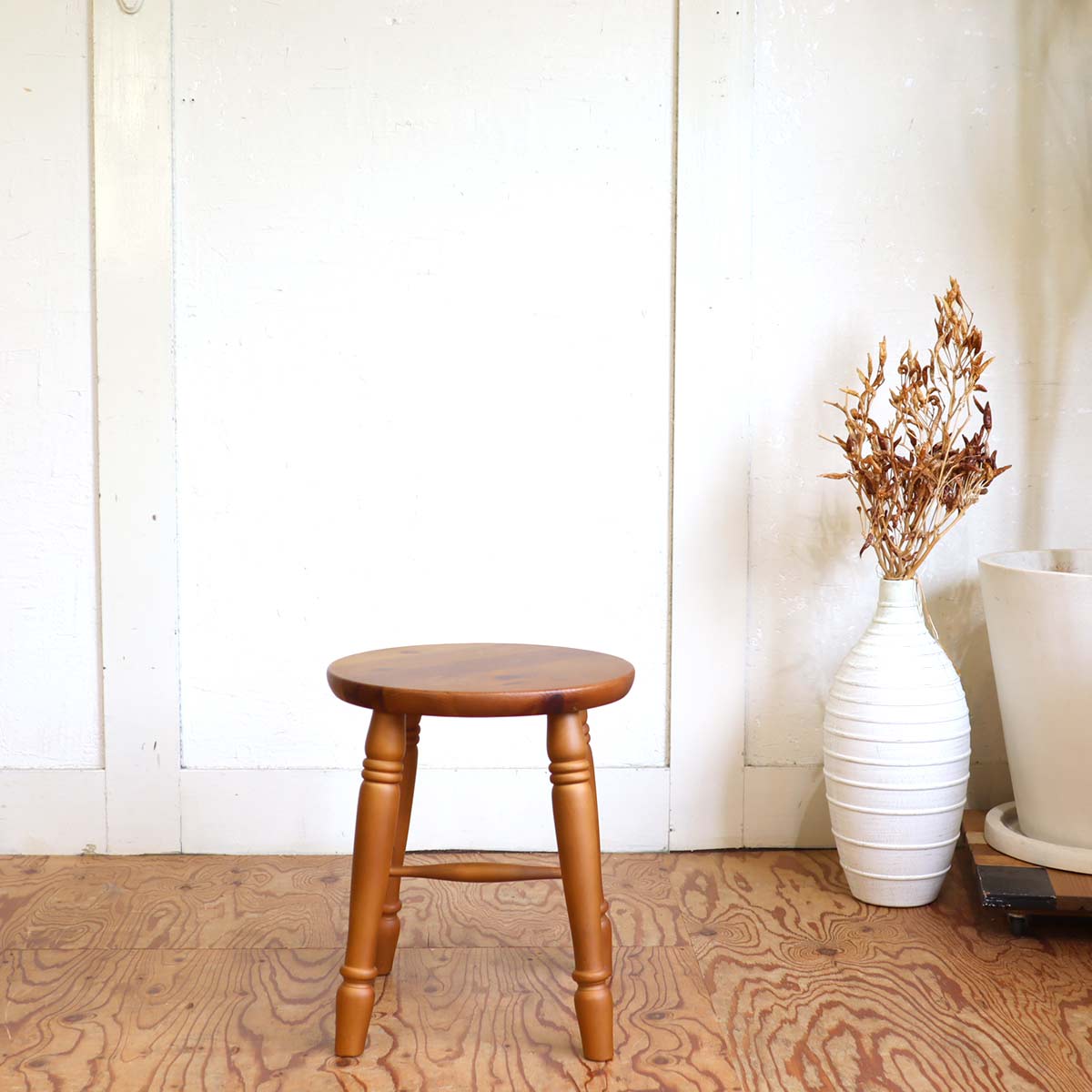 栗材スツール　高さ52cm　丸椅子　stool 木製スツール 座面幅30cm×高さ52cm 丸椅子 stool 椅子（チェアー