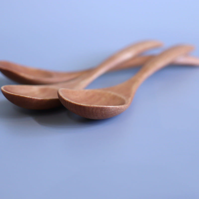 不要になった古い家具の木材から作った スプーン カトラリー 木の食器 【カバ】リバイブモブラープロジェクト