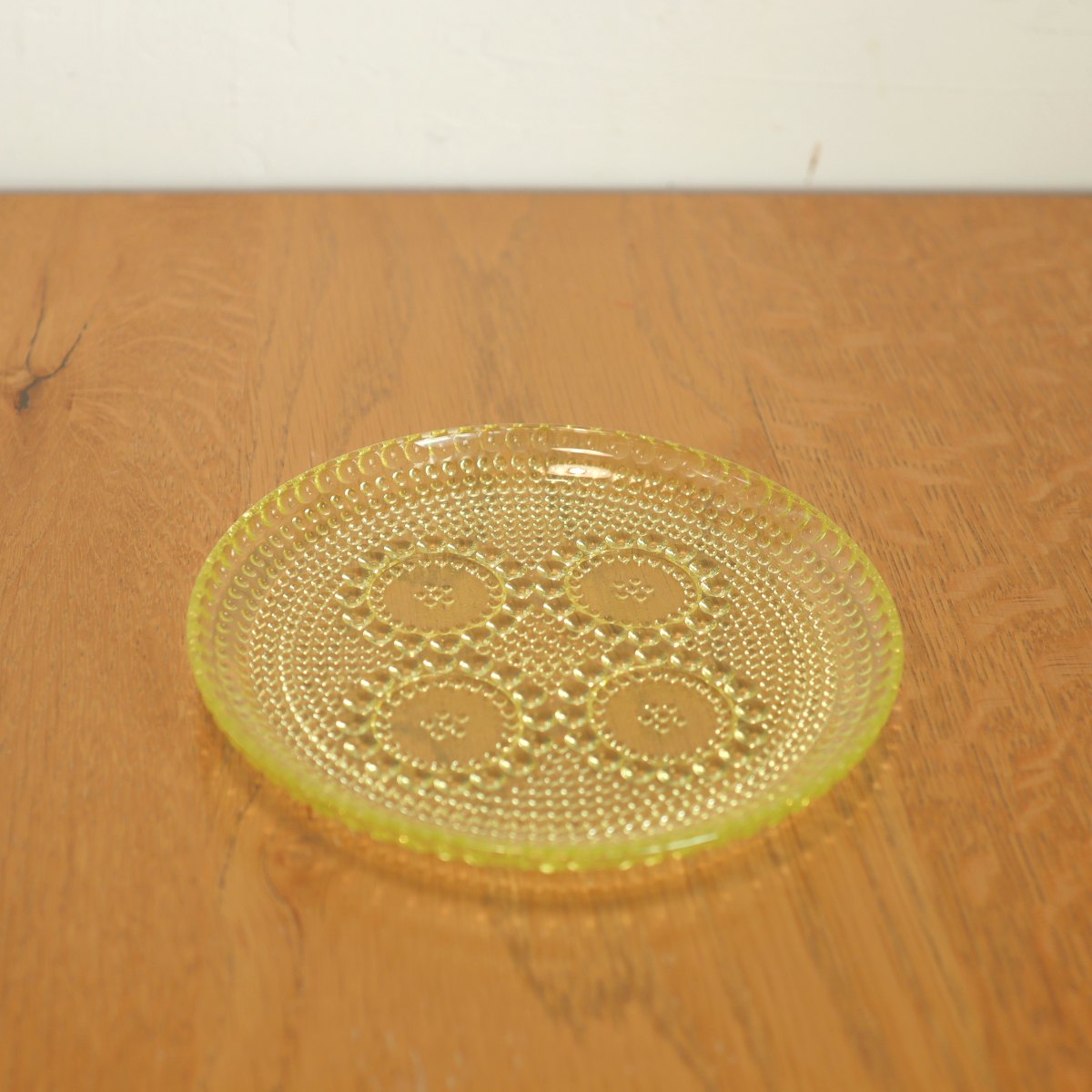 リーヒマエンラシ / Riihimäen Lasi グラッポニア プレート イエロー 17㎝ ヴィンテージ 中古