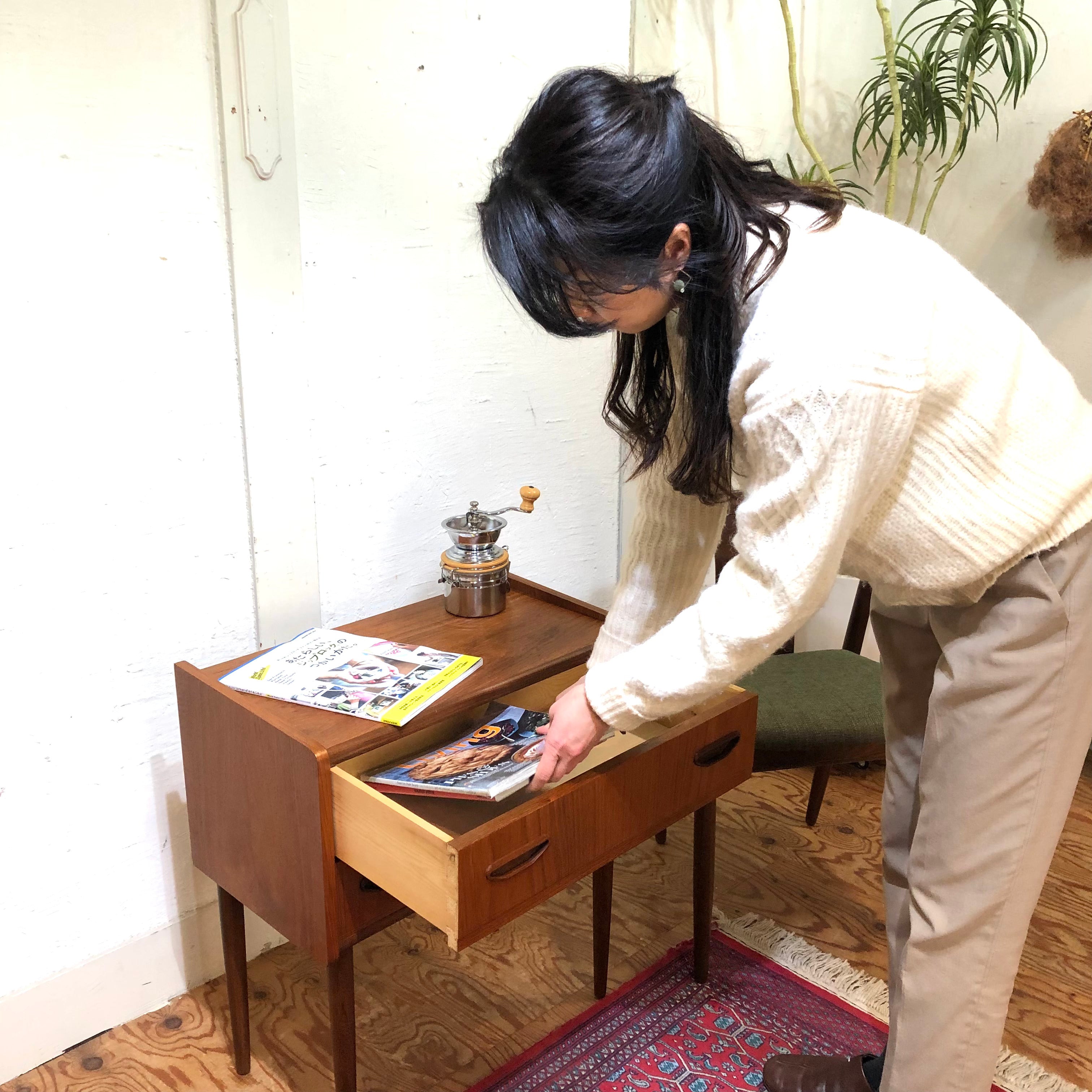 P. Westergaard Møbelfabrik ミニ チェスト サイドテーブル 北欧