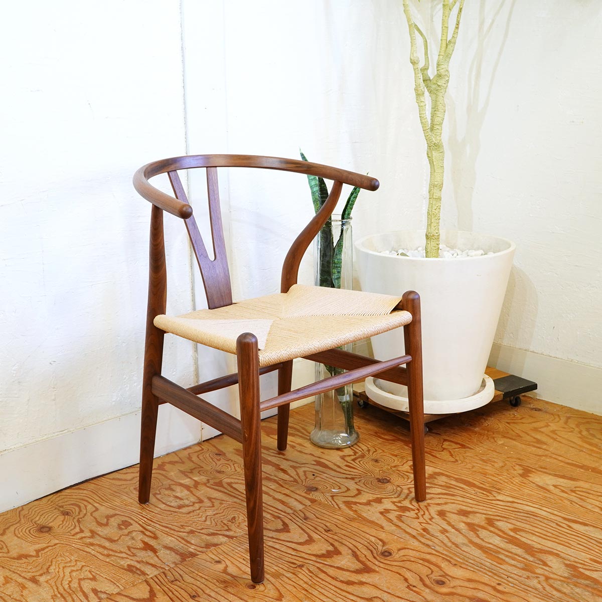 カール・ハンセン＆サン / Carl Hansen ＆ Søn Yチェア CH24 ハンス J. ウェグナー ウォールナット 【13】 中古 展示品