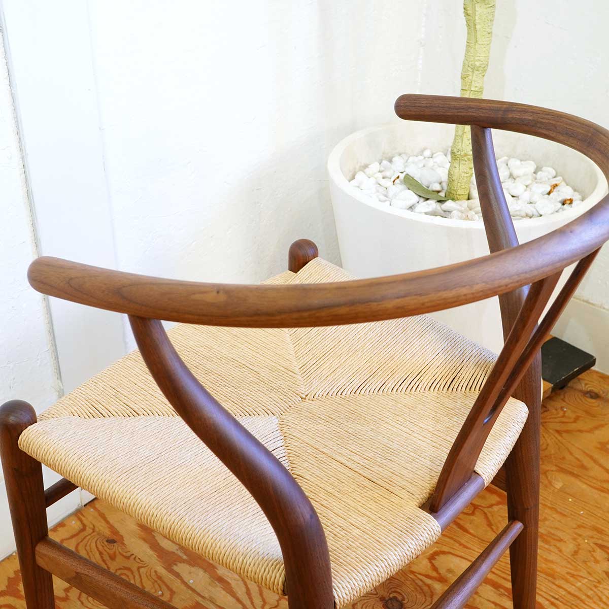 カール・ハンセン＆サン / Carl Hansen ＆ Søn Yチェア CH24 ハンス J. ウェグナー ウォールナット 【15】 中古 展示品