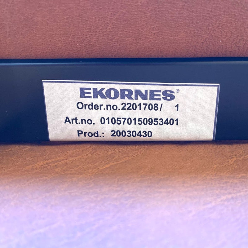 エコーネス / EKORNES ロイヤル ストレスレスチェア ＆ オットマン テーブル付き リクライニングチェア 本革 中古