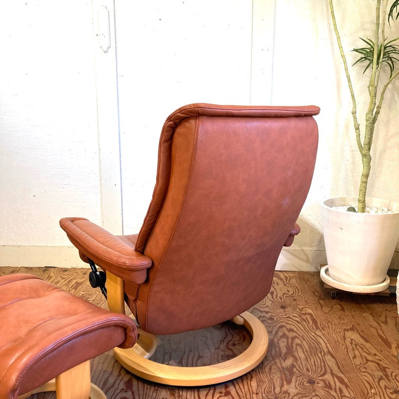 エコーネス / EKORNES ロイヤル ストレスレスチェア ＆ オットマン