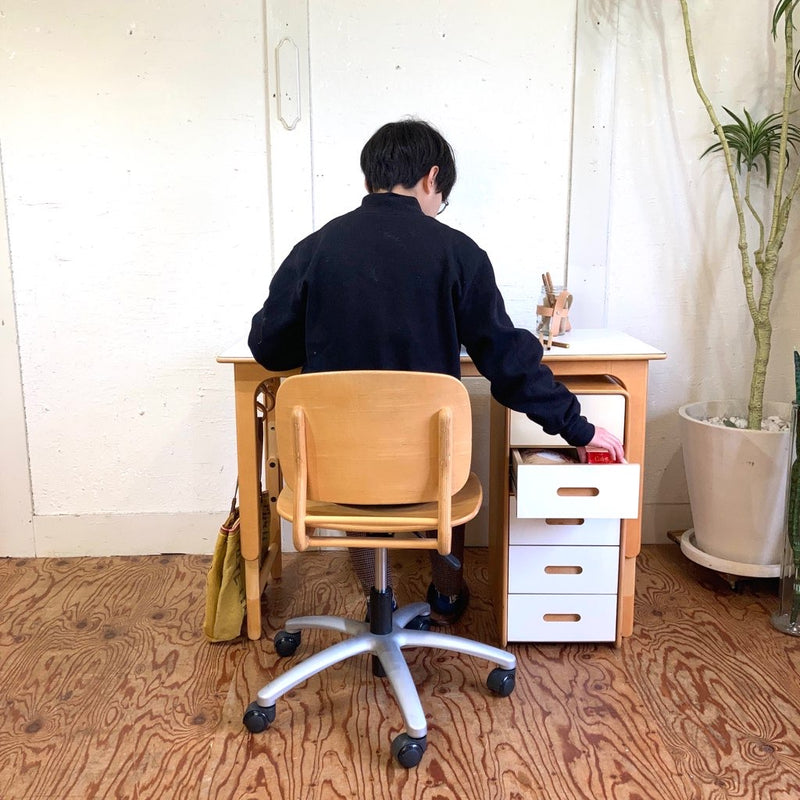 【特価】アクタス ACTUS SAUTOシリーズ チェア 勉強机 椅子テイスト北欧風