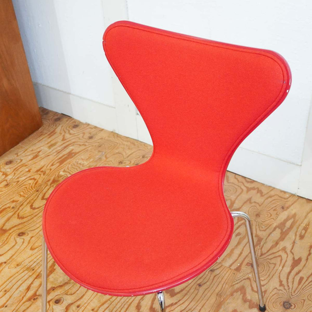 フリッツ・ハンセン / FRITZ HANSEN セブンチェア レッド フロント 