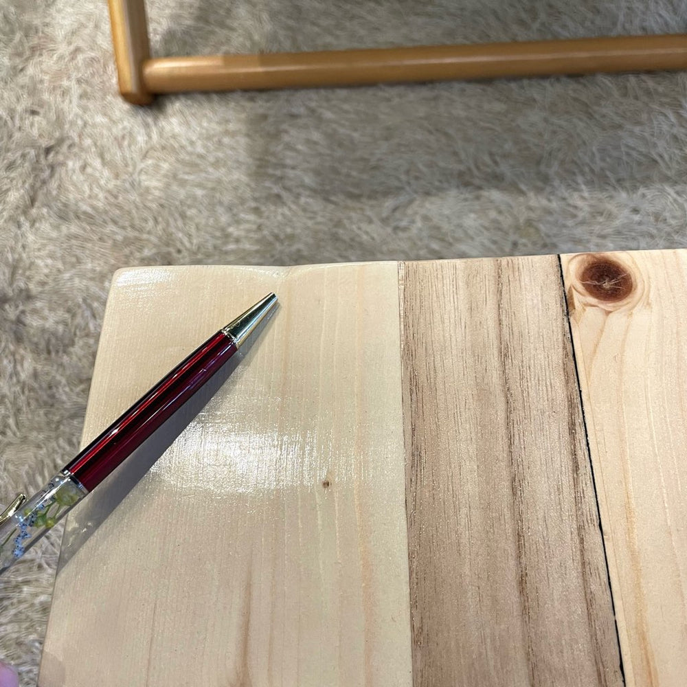 リバイブモブラープロジェクト 不要になった古い家具の木材の