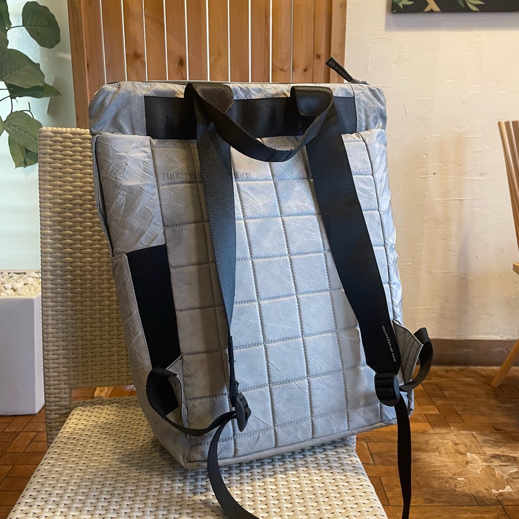 【新品】エアパック / AIR PAQ 2wayトートバッグ グレー SDGs  サスティナブル リュック
