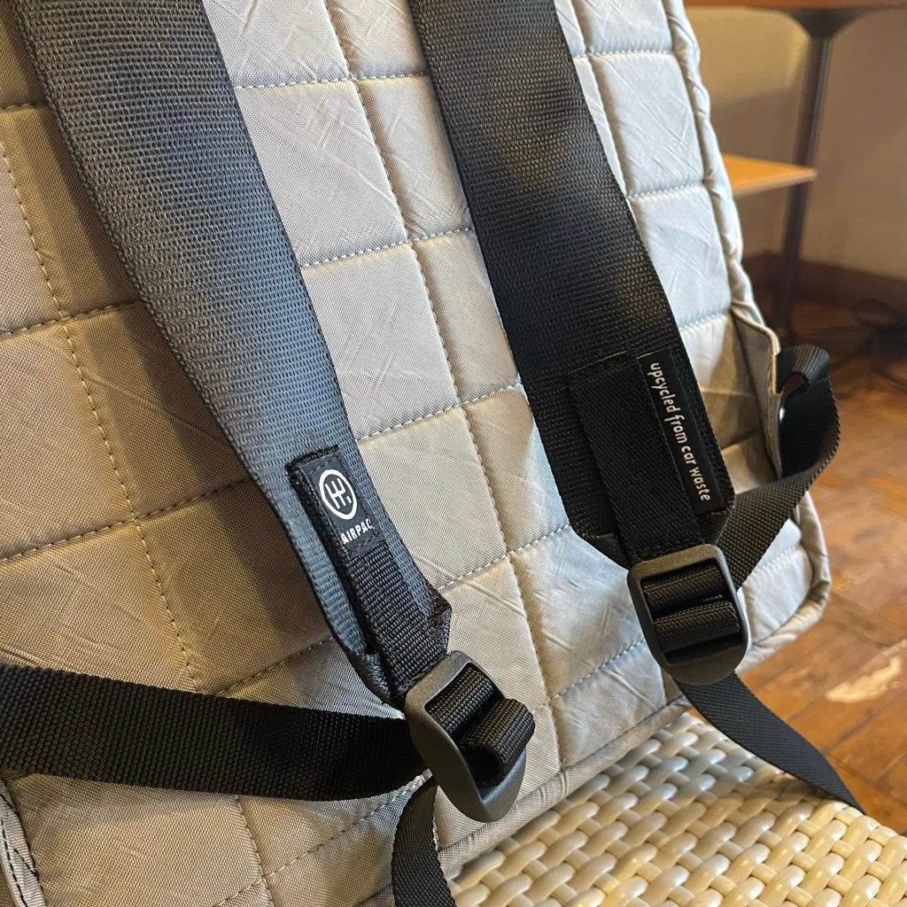 【新品】エアパック / AIR PAQ 2wayトートバッグ グレー SDGs  サスティナブル リュック