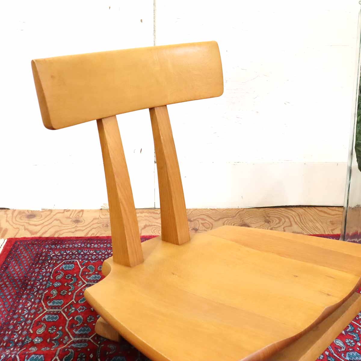 EFK105 飛騨産業 希少シリーズ 円空 SE250 座椅子 回転ベース 板座 EFK105 飛騨産業 希少シリーズ 円空 SE250 座椅子 回転ベース 板