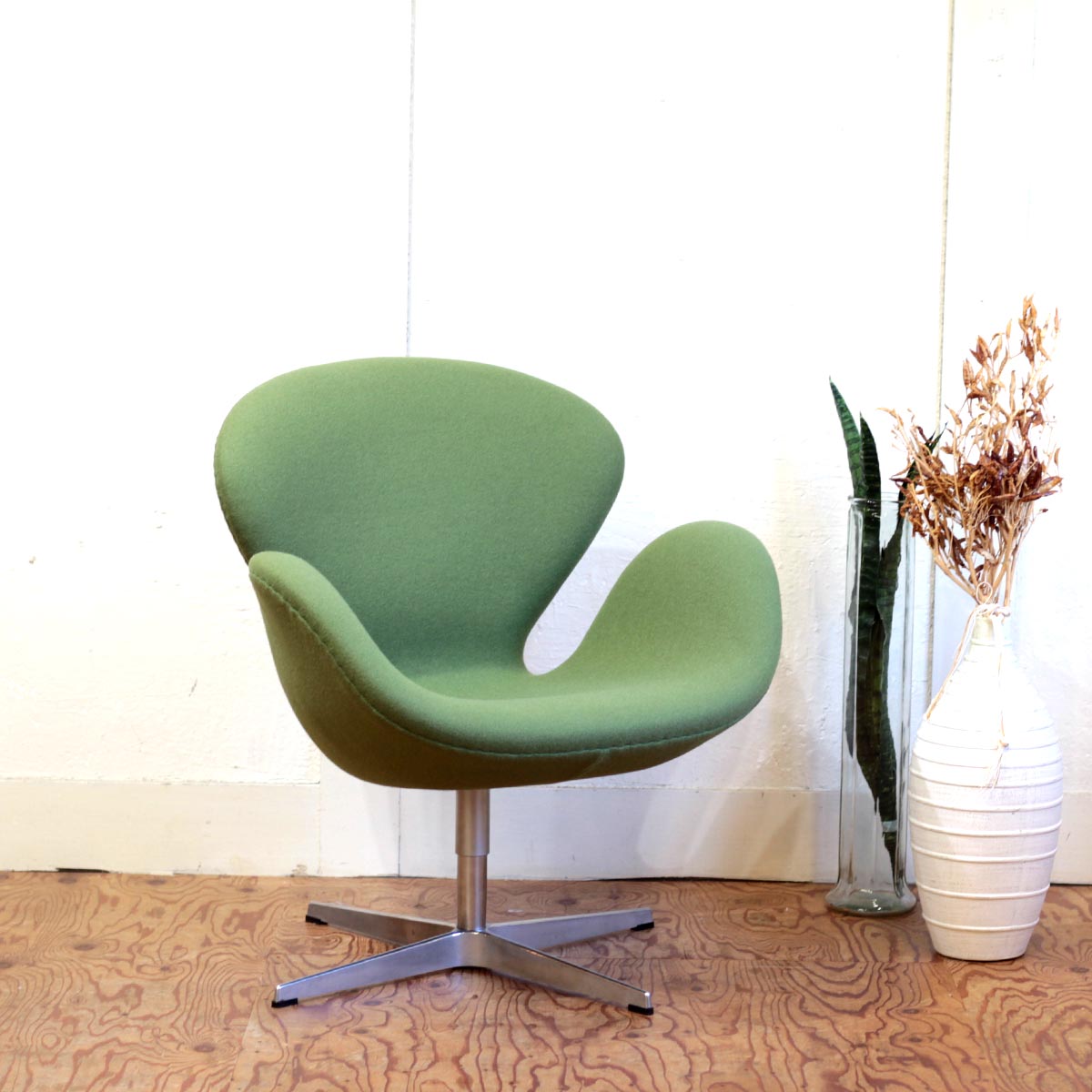 フリッツハンセン / FRITZ HANSEN スワンチェア / SWAN クヴァドラ 緑 グリーン アルネ・ヤコブセン 北欧デンマーク 中古